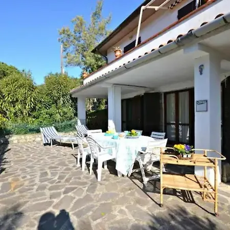 Apartment Oasi A *
